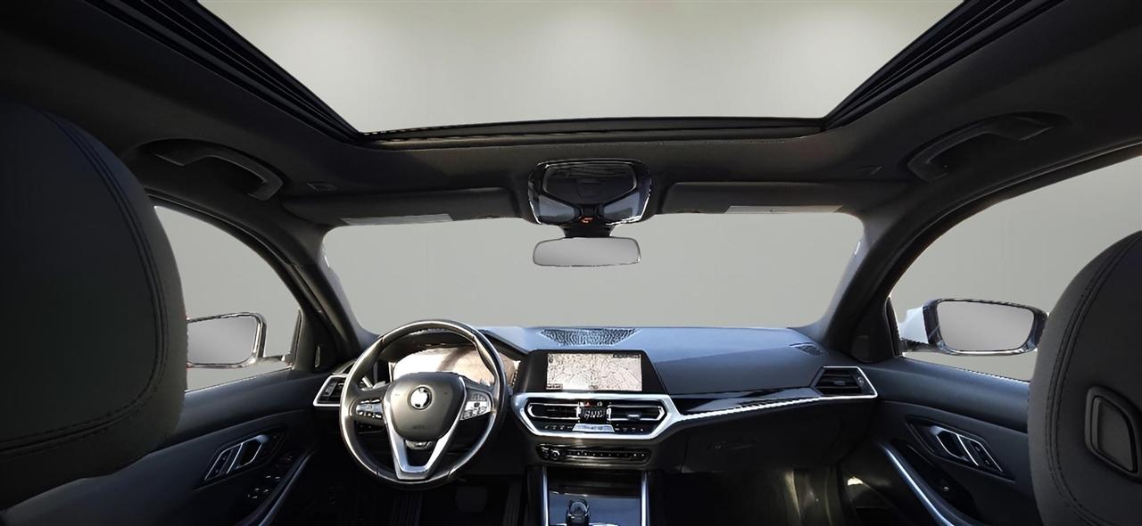 BMW 3 Series 330i xDrive Sedan 2019