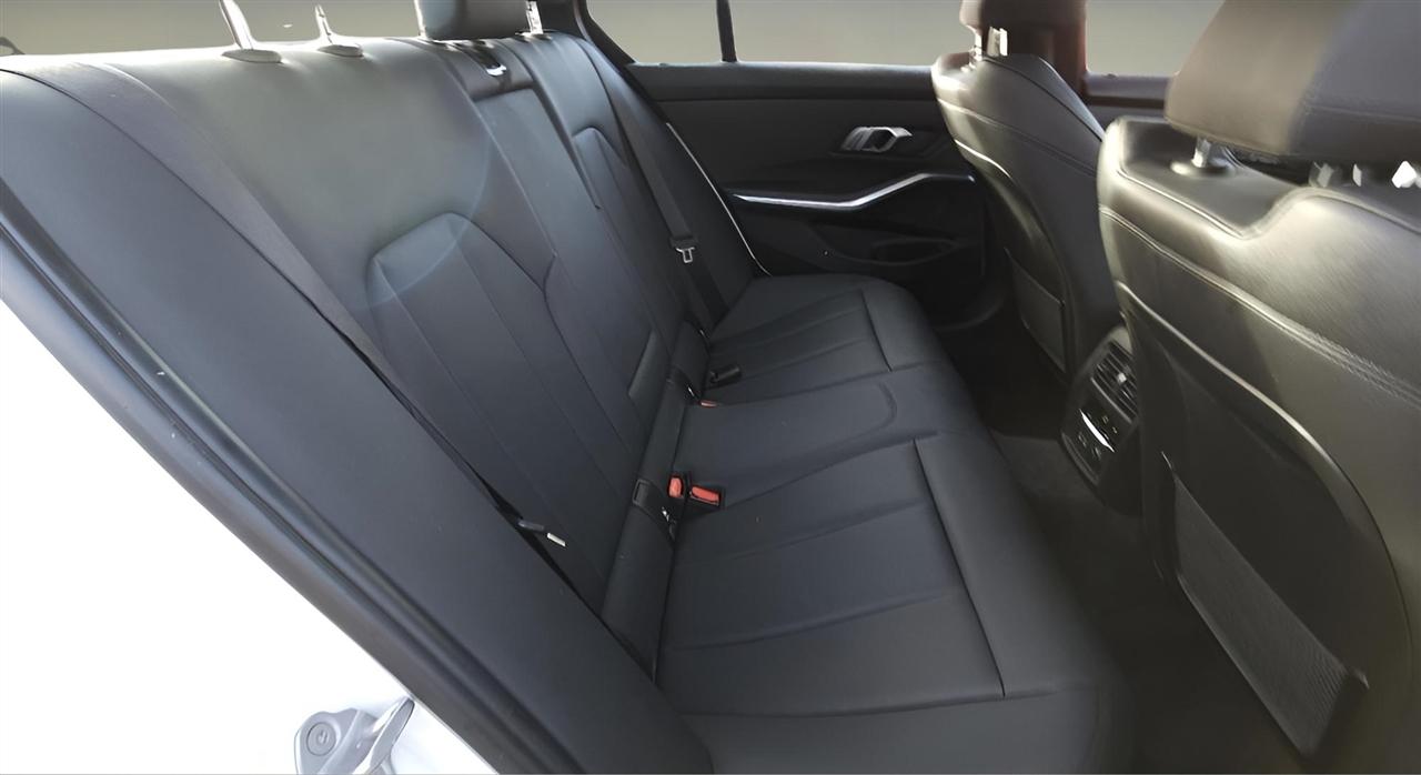 BMW 3 Series 330i xDrive Sedan 2019