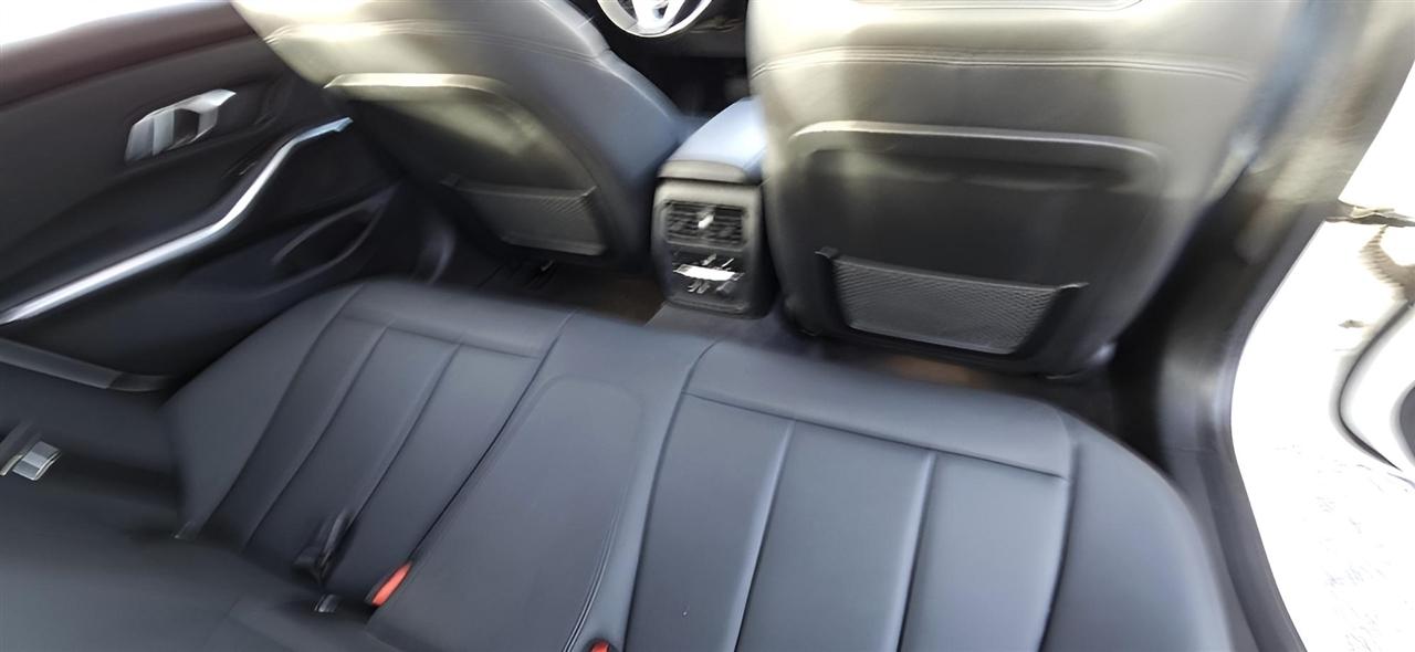 BMW 3 Series 330i xDrive Sedan 2019