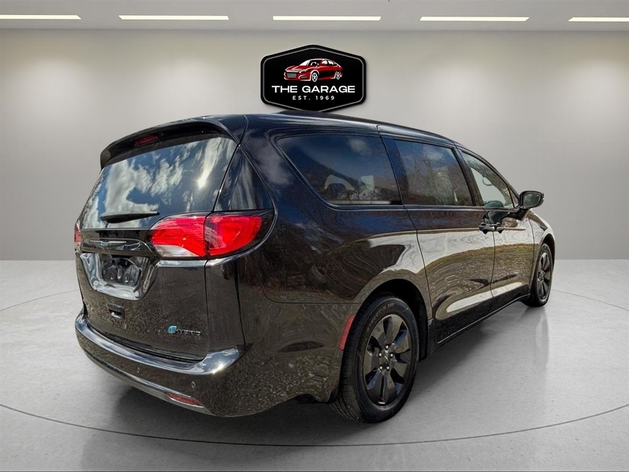 Chrysler Pacifica  2019