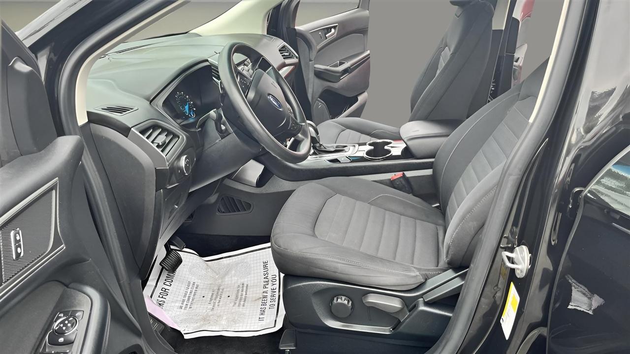 Ford Edge 4dr SE AWD 2015