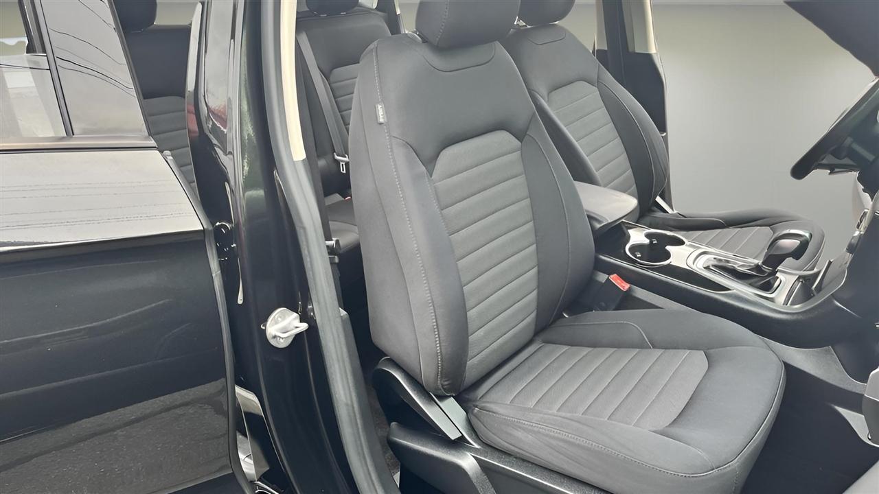 Ford Edge 4dr SE AWD 2015