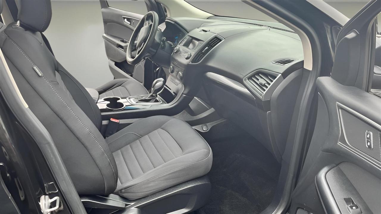 Ford Edge 4dr SE AWD 2015