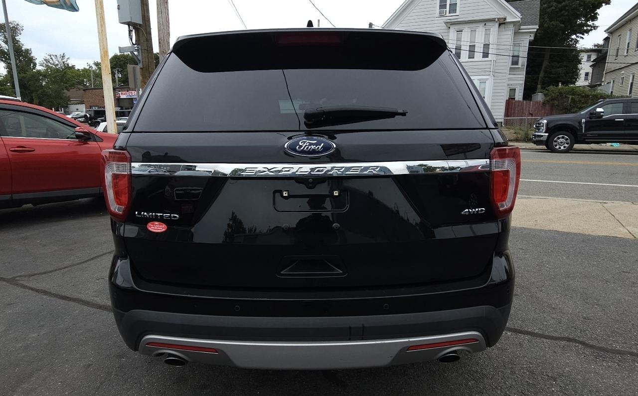Ford Explorer Limited 4WD 2017
