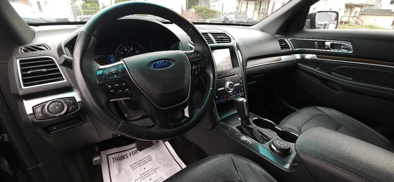 Ford Explorer Limited 4WD 2017