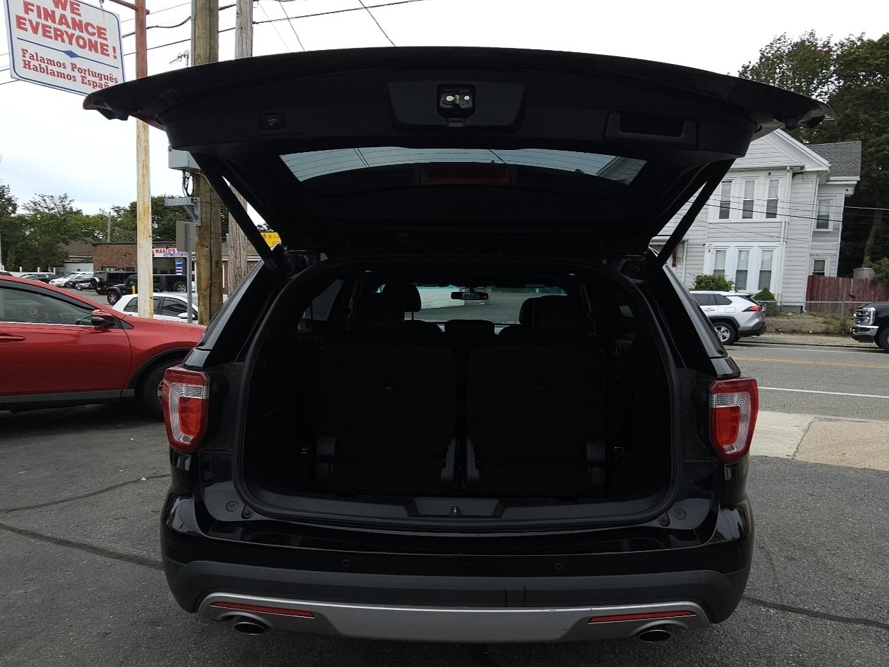 Ford Explorer Limited 4WD 2017