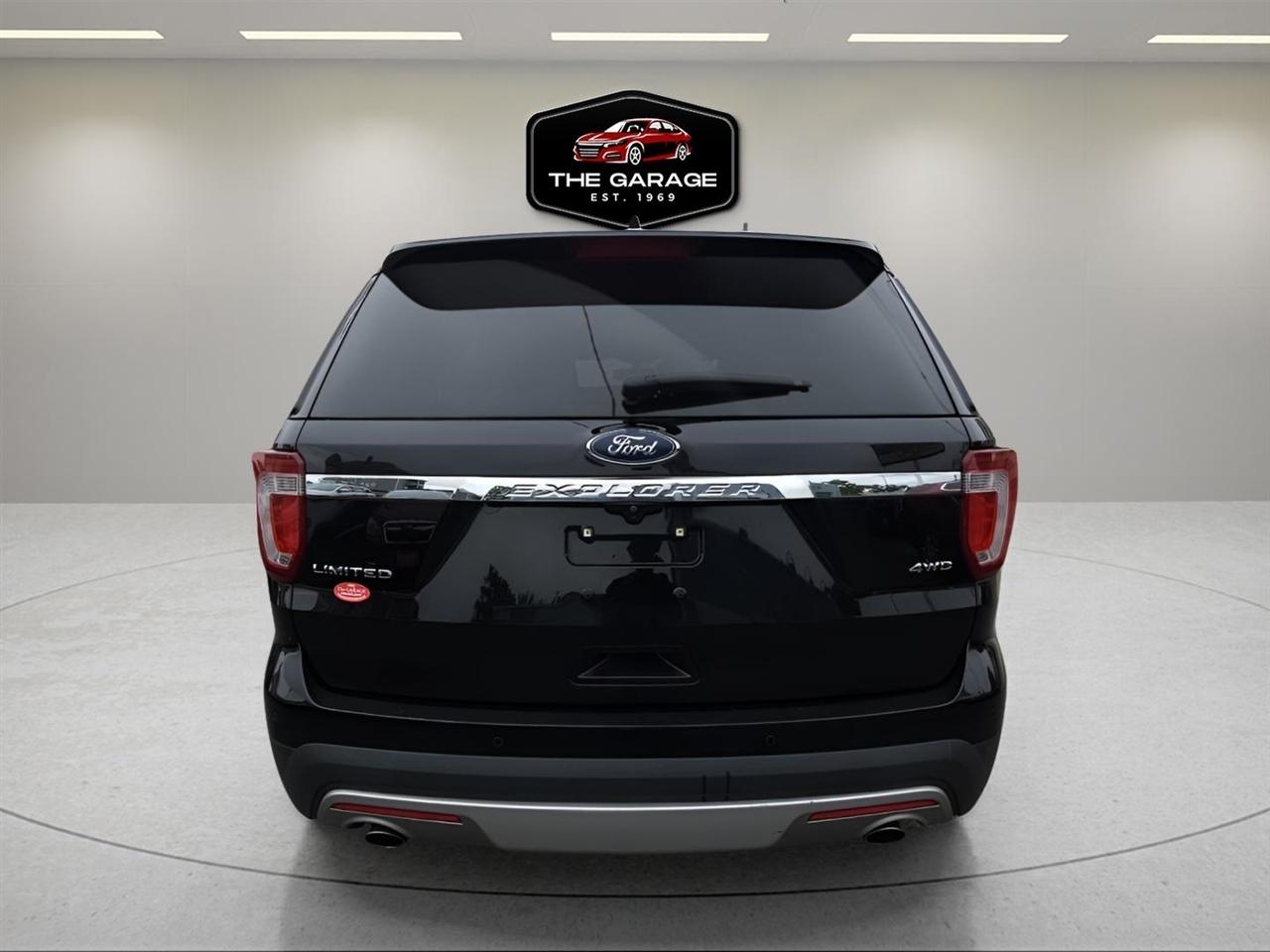 Ford Explorer Limited 4WD 2017