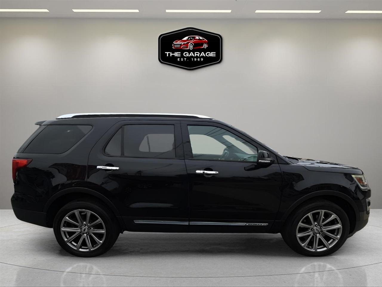 Ford Explorer Limited 4WD 2017