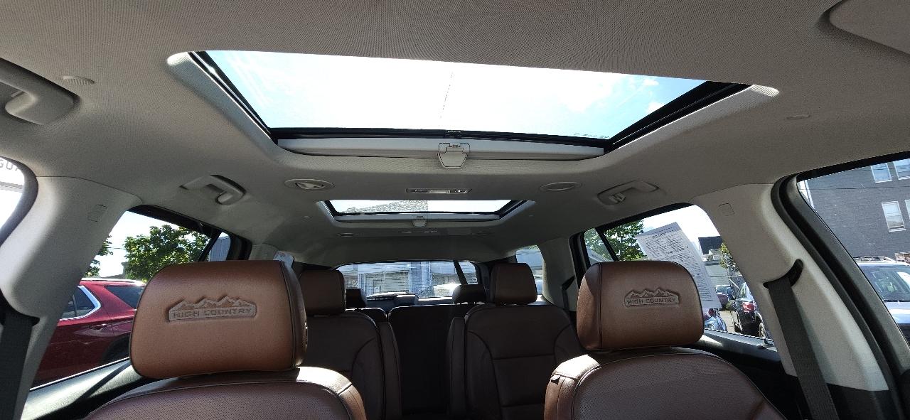 Chevrolet Traverse AWD 4dr High Country w/2LZ 2018