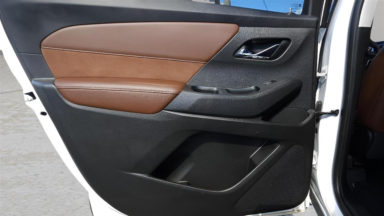 Chevrolet Traverse AWD 4dr High Country w/2LZ 2018