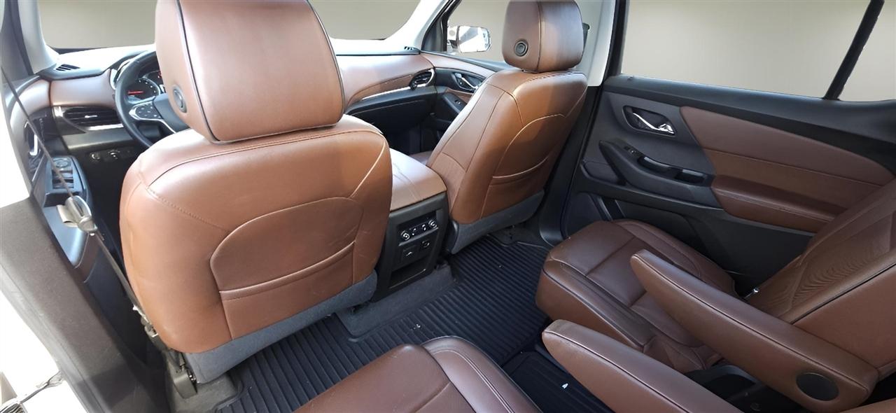 Chevrolet Traverse AWD 4dr High Country w/2LZ 2018