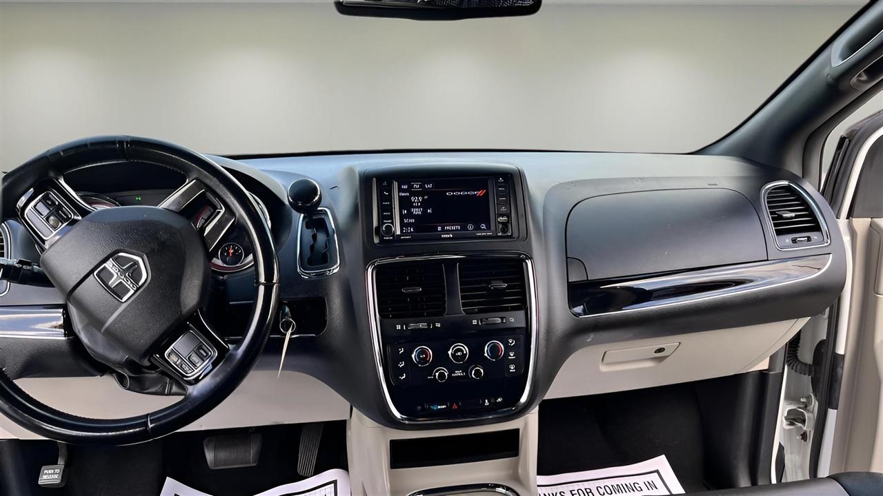 Dodge Grand Caravan SXT 2020