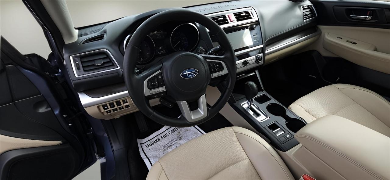 Subaru Legacy 4dr Sdn 2.5i Limited PZEV 2015