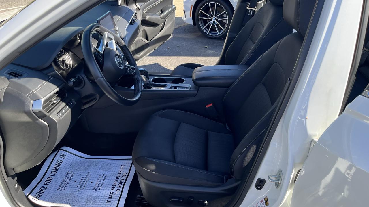 Nissan Altima 2.5 SV AWD Sedan 2019