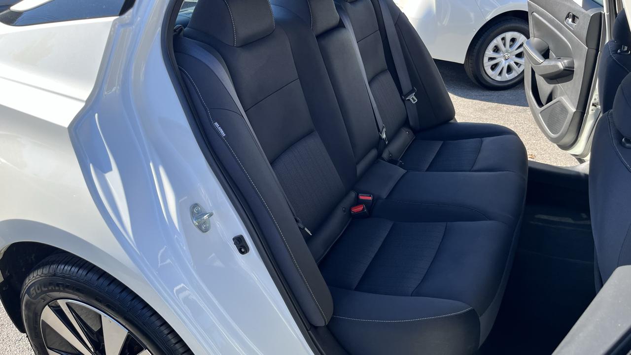 Nissan Altima 2.5 SV AWD Sedan 2019
