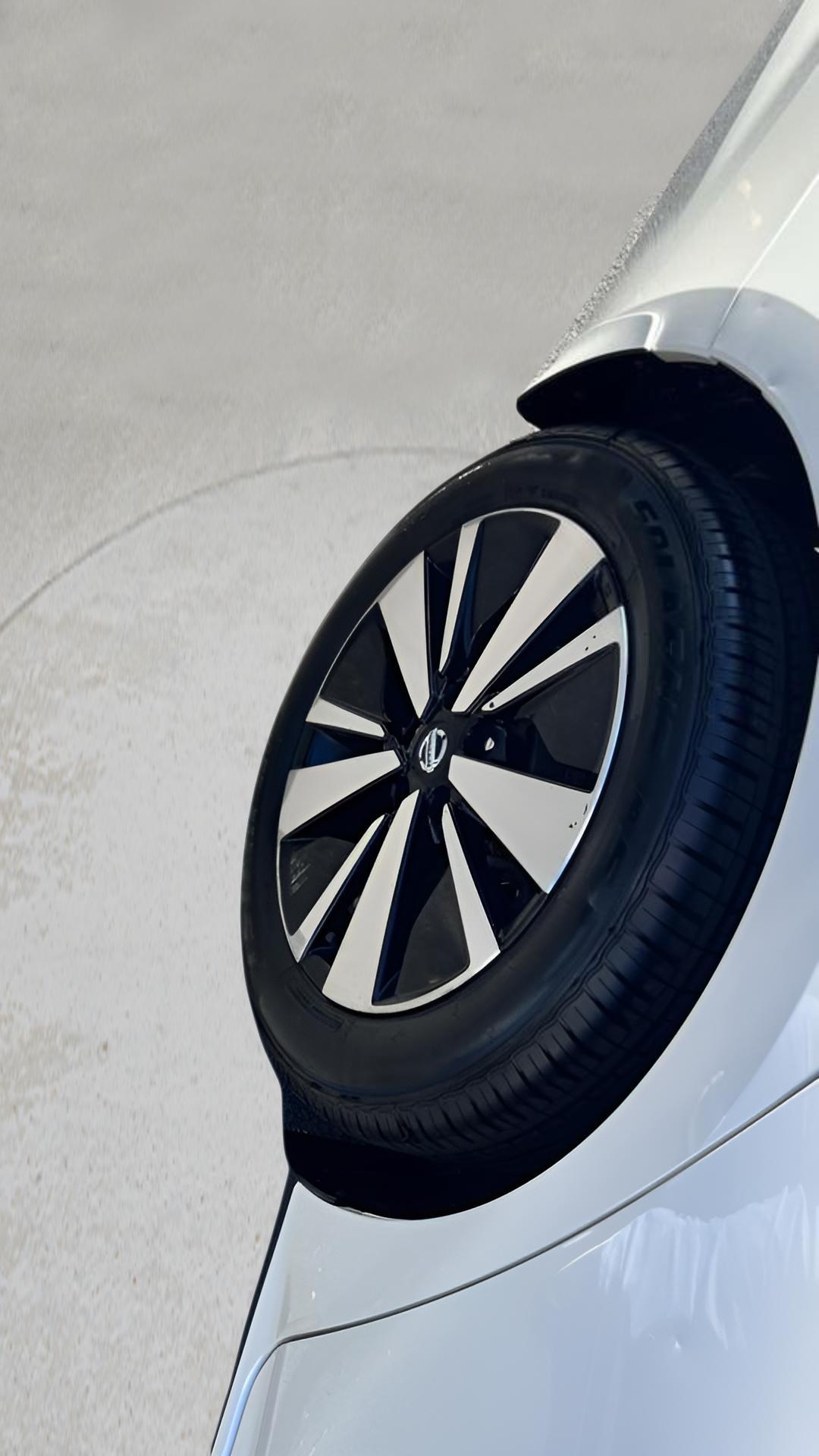 Nissan Altima 2.5 SV AWD Sedan 2019