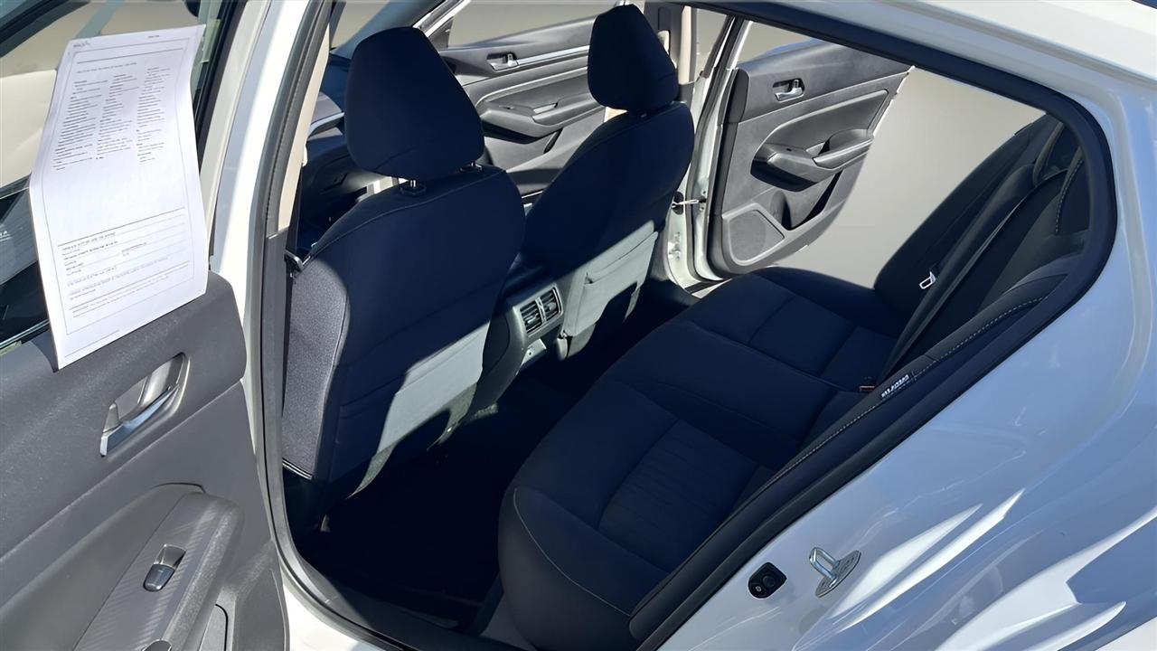 Nissan Altima 2.5 SV AWD Sedan 2019