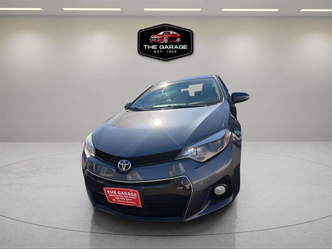 Toyota Corolla  2015