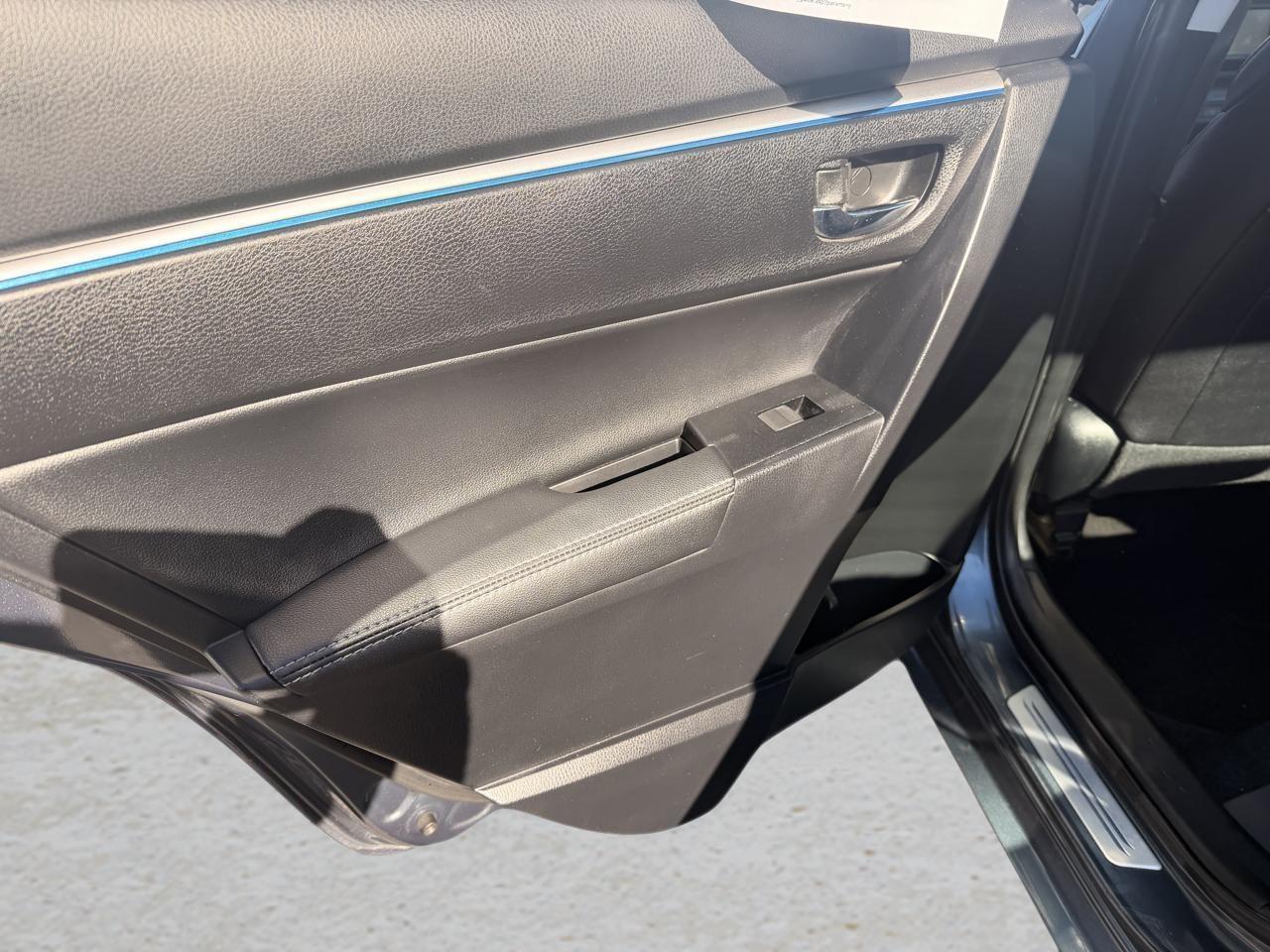 Toyota Corolla  2015