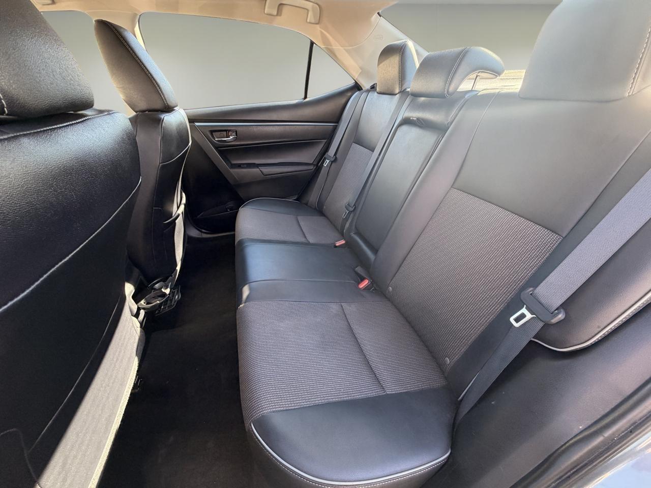 Toyota Corolla  2015