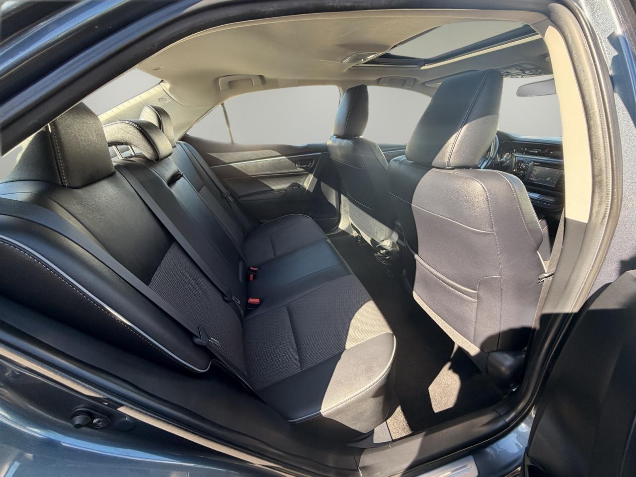 Toyota Corolla  2015