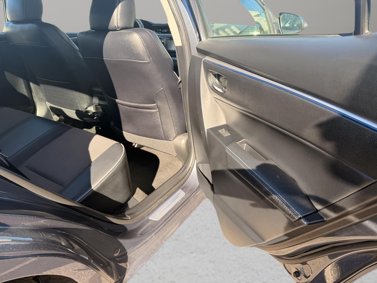Toyota Corolla  2015