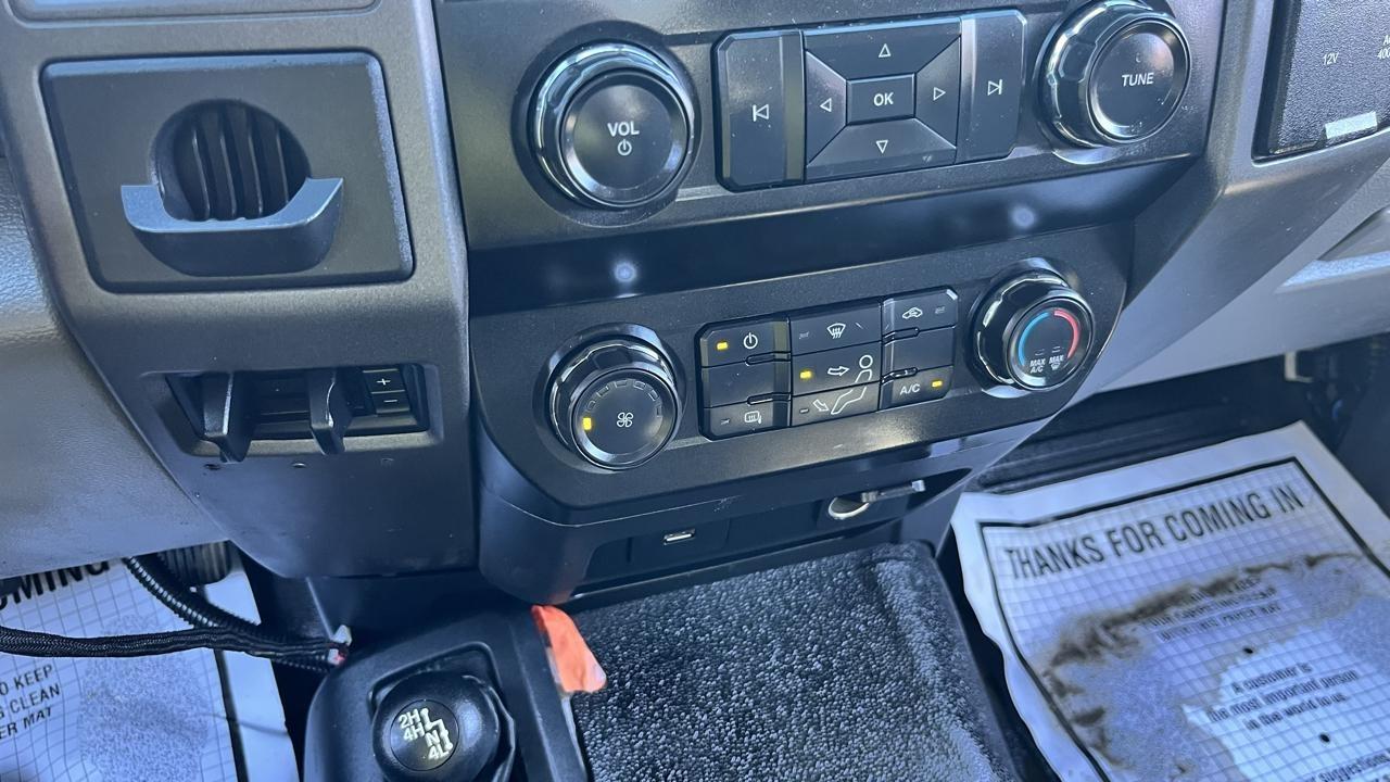 Ford Super Duty F-550 DRW XL 4WD Reg Cab 145" WB 60" CA 2019