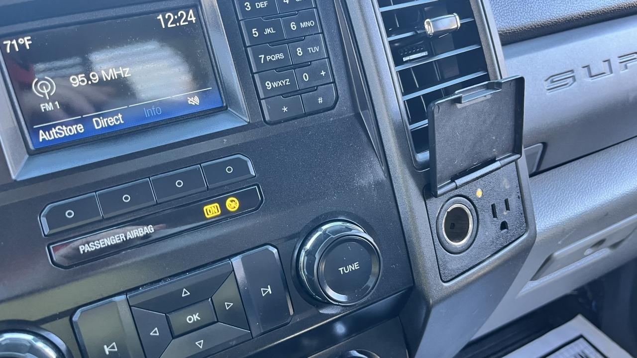 Ford Super Duty F-550 DRW XL 4WD Reg Cab 145" WB 60" CA 2019