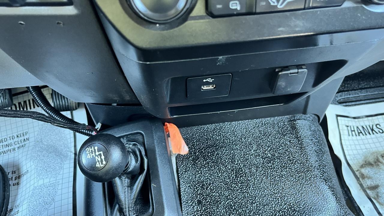 Ford Super Duty F-550 DRW XL 4WD Reg Cab 145" WB 60" CA 2019