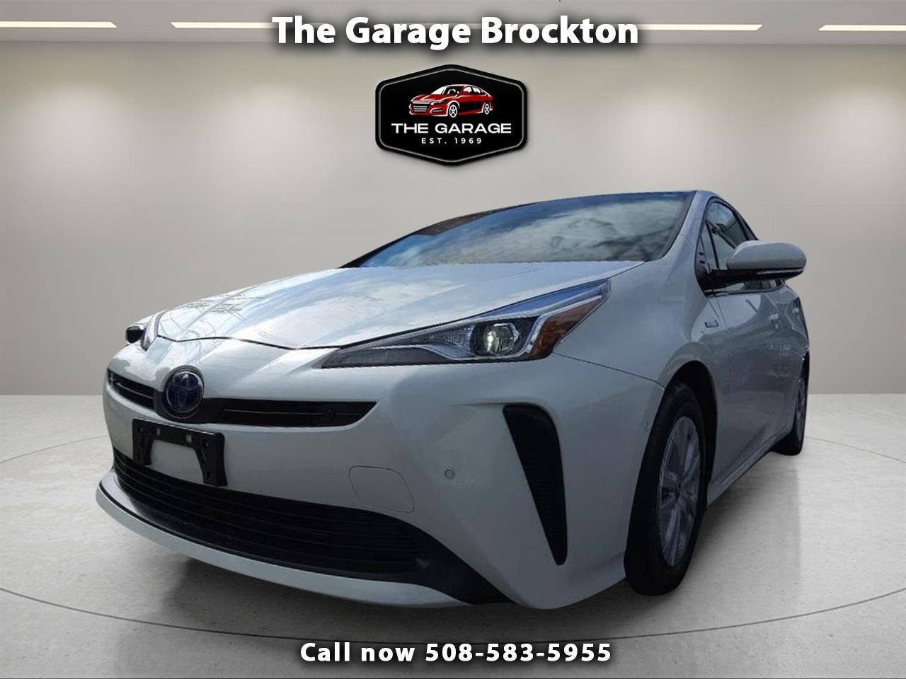 Toyota Prius LE 2019