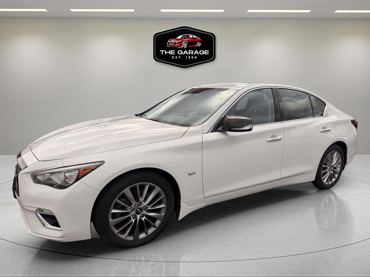 Infiniti Q50 3.0t LUXE AWD 2019