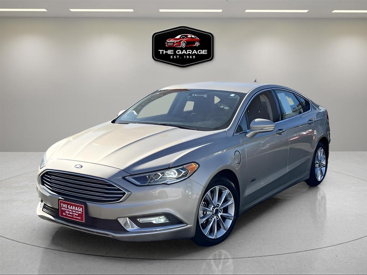 2017 Ford Fusion Energi SE