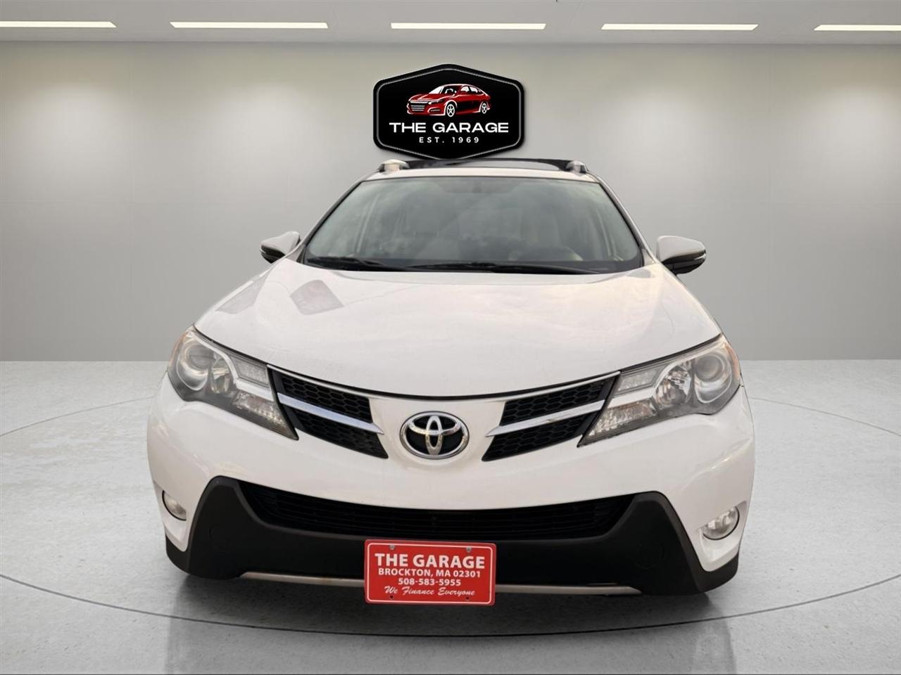Toyota RAV4  2015
