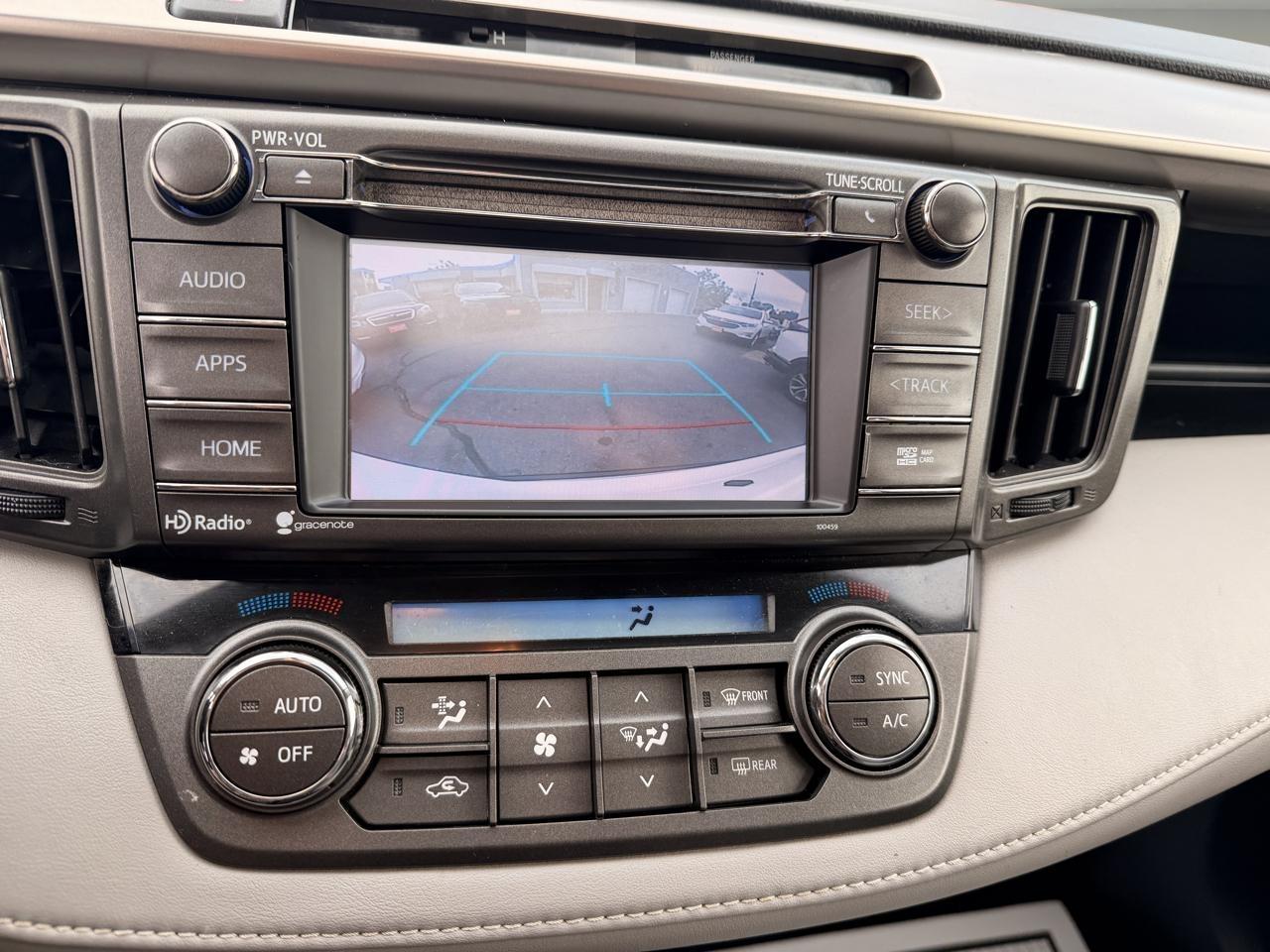 Toyota RAV4  2015