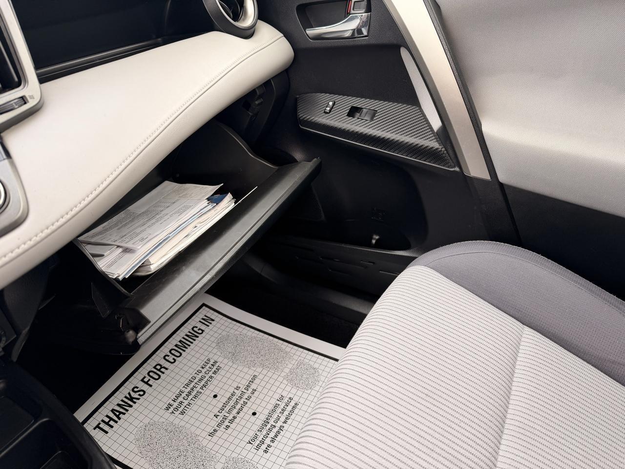Toyota RAV4  2015
