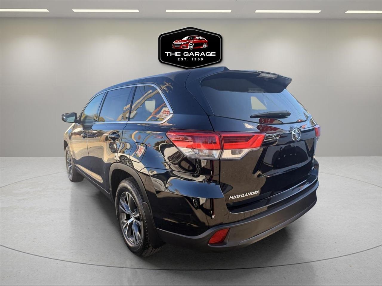 Toyota Highlander  2019