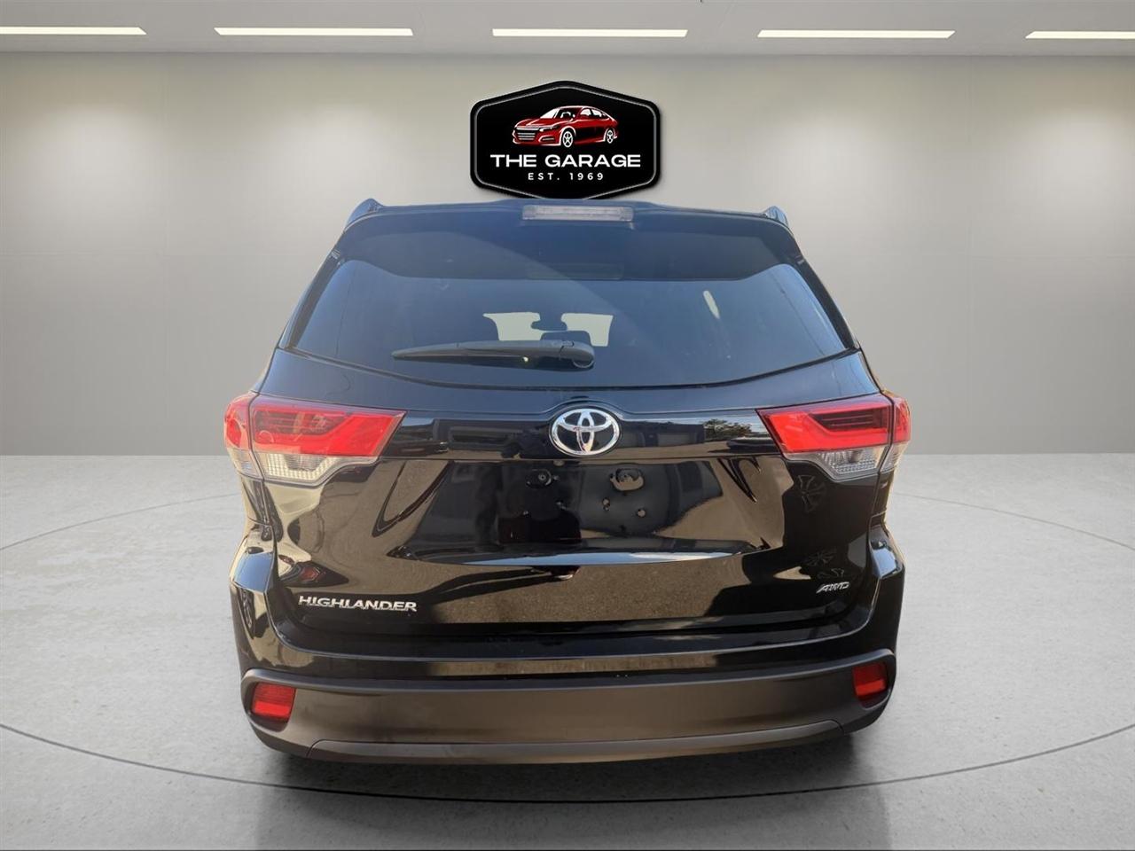 Toyota Highlander  2019