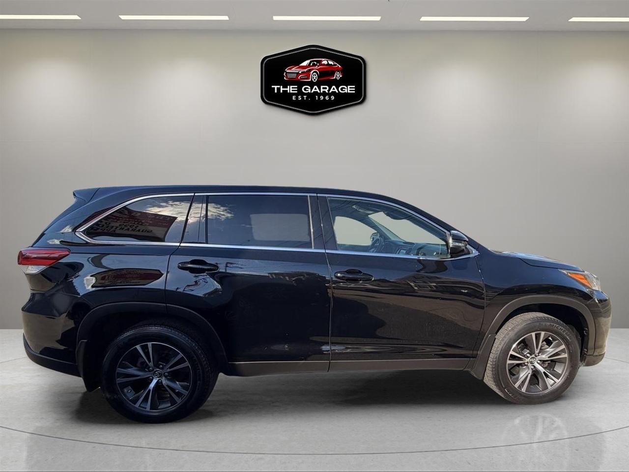 Toyota Highlander  2019