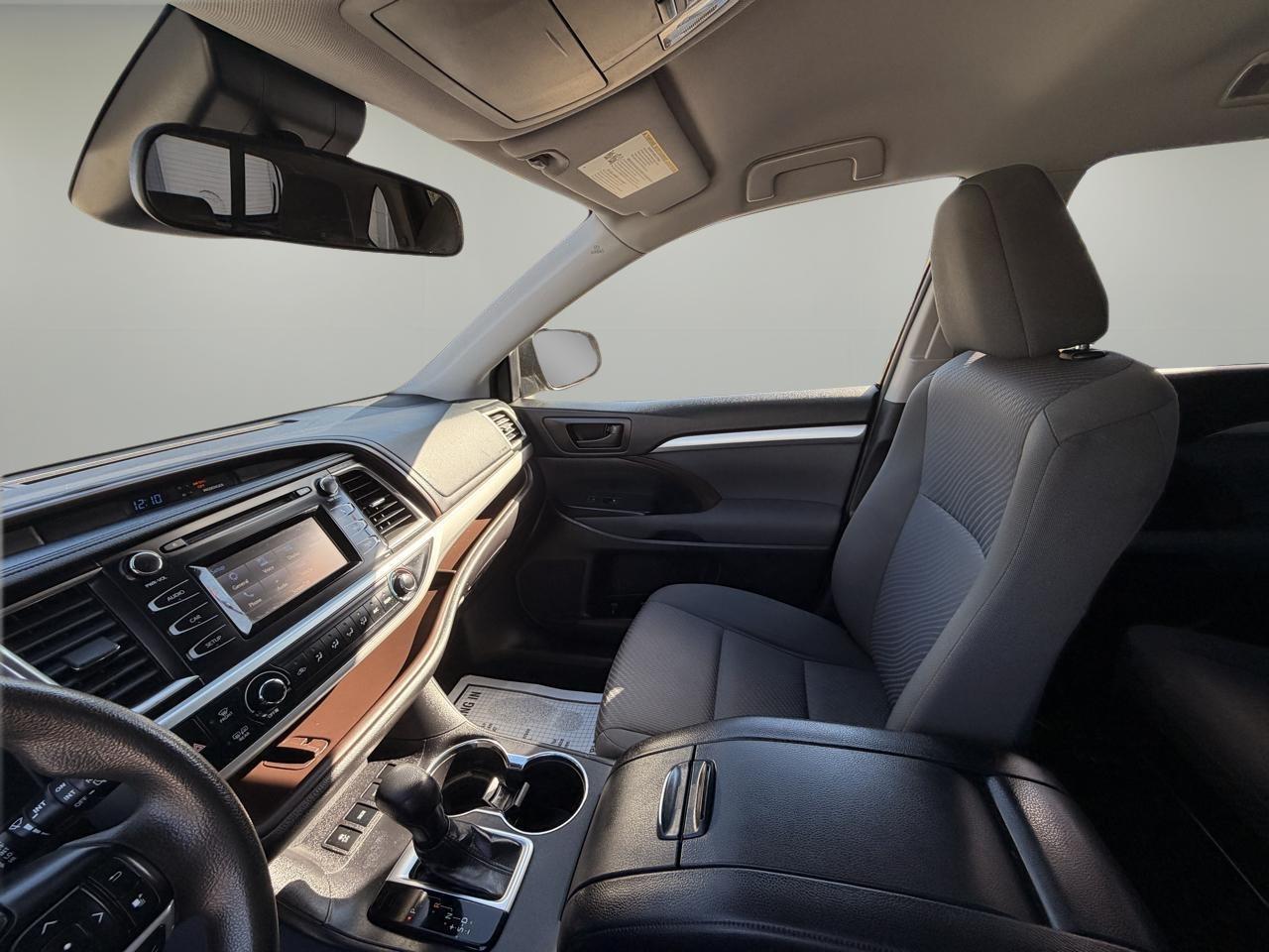Toyota Highlander  2019