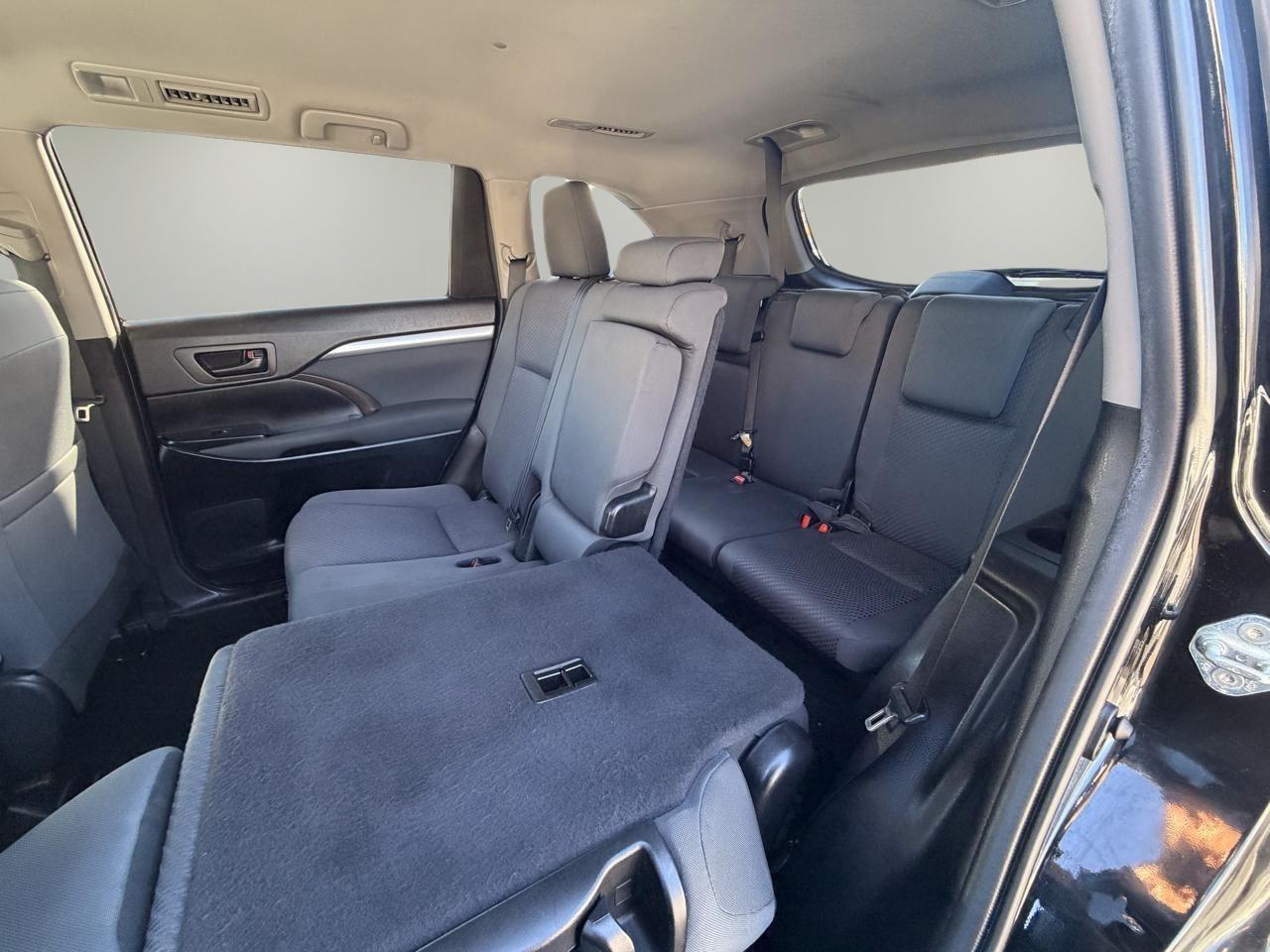 Toyota Highlander  2019