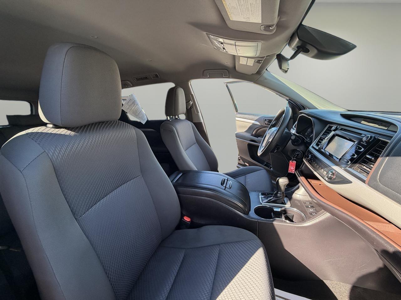 Toyota Highlander  2019