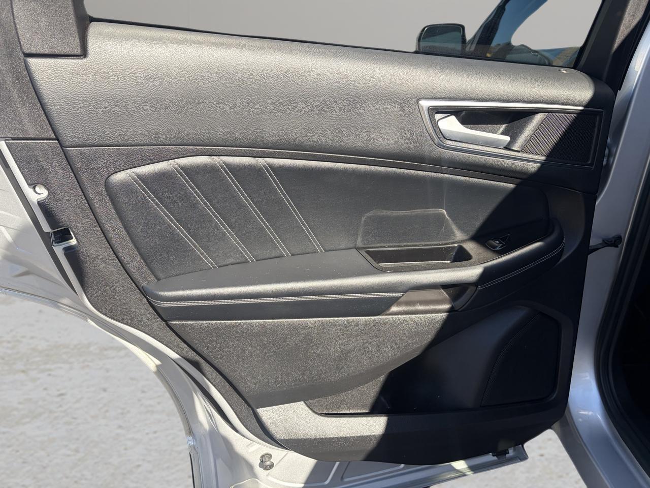 Ford Edge 4dr Sport AWD 2016