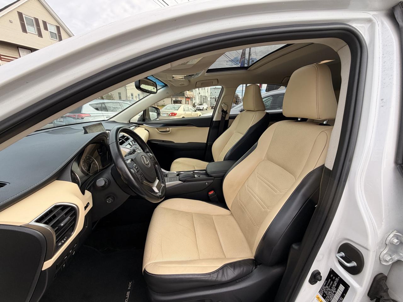 Lexus NX 200t AWD 4dr 2016