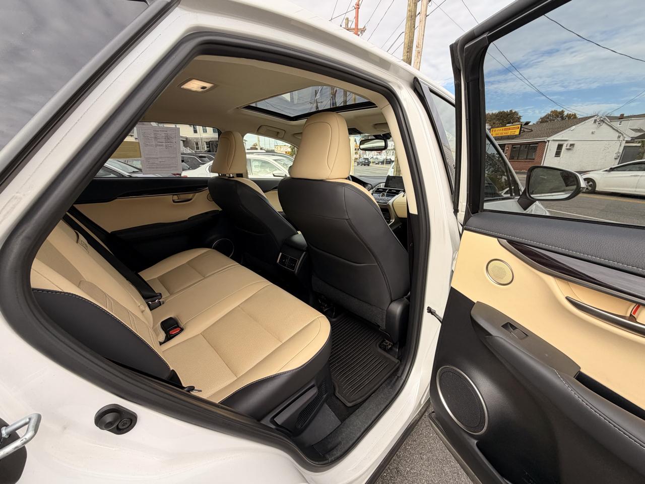 Lexus NX 200t AWD 4dr 2016