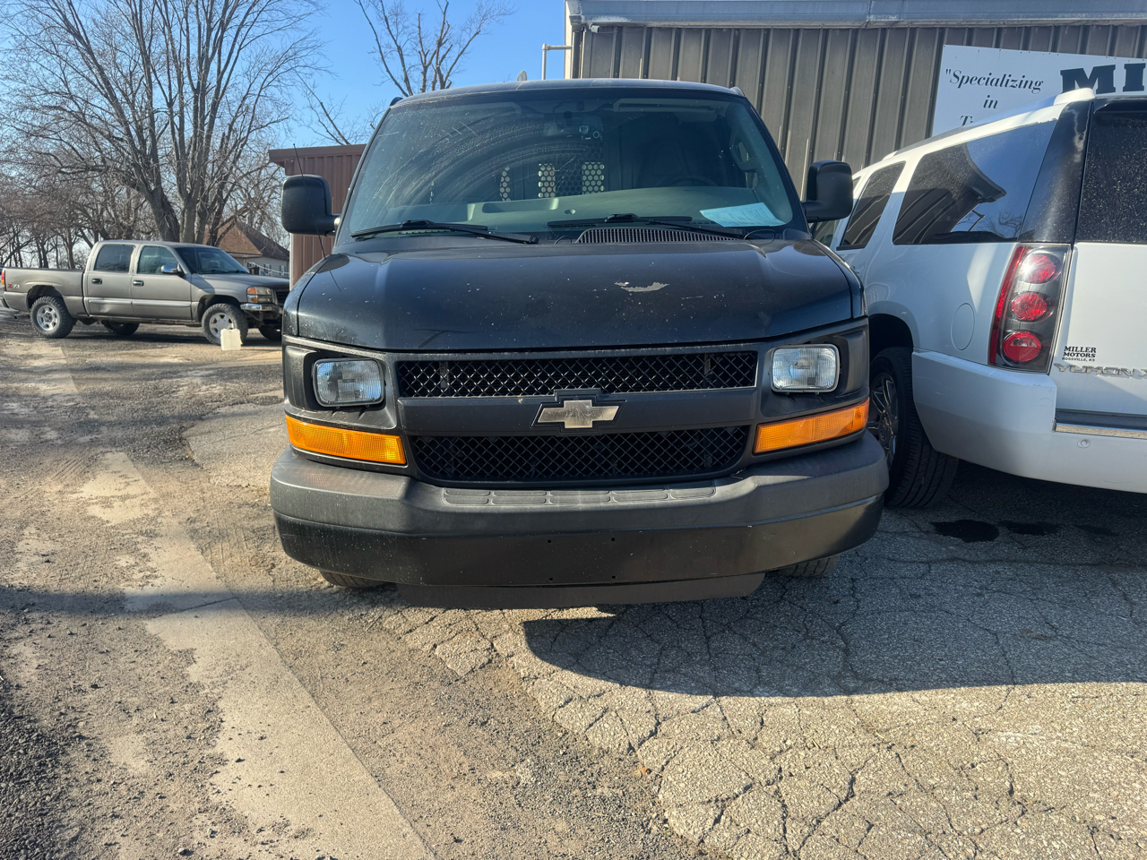 Chevrolet Express Cargo Van RWD 2500 135" 2016