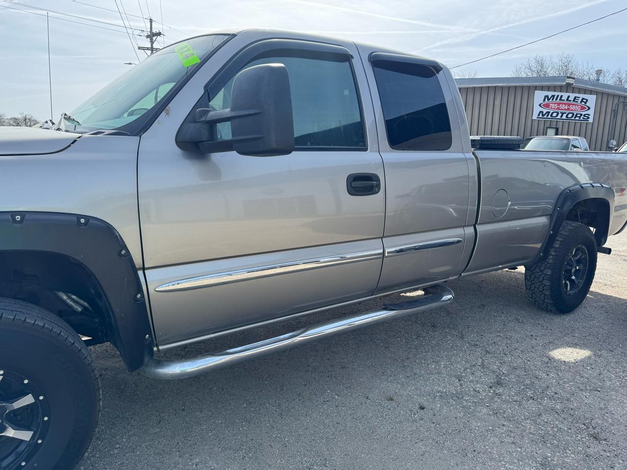 GMC Sierra 1500 Ext Cab 157.5" WB 4WD SLE 2003
