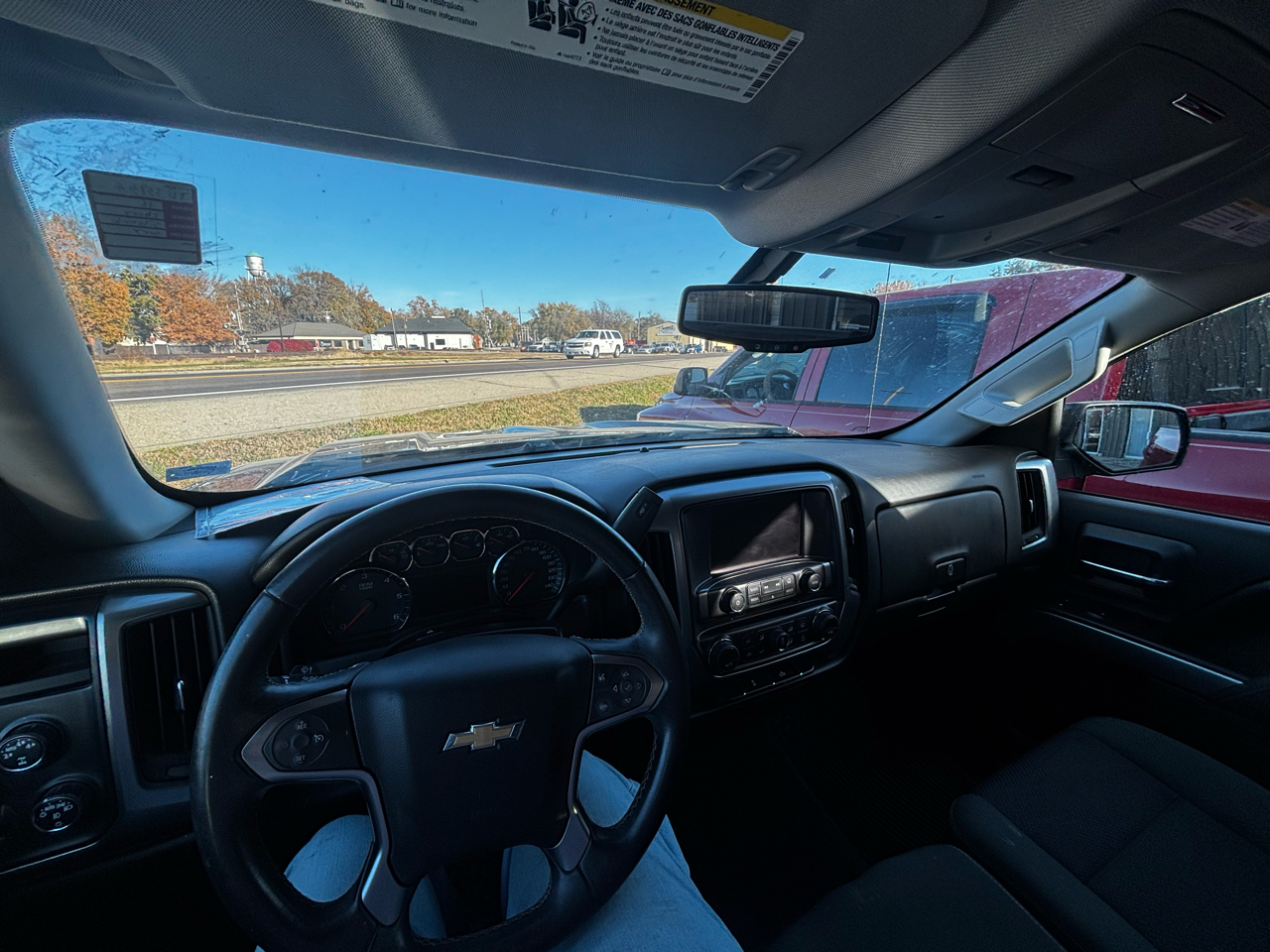 2016 Chevrolet Silverado 1500 photo 3