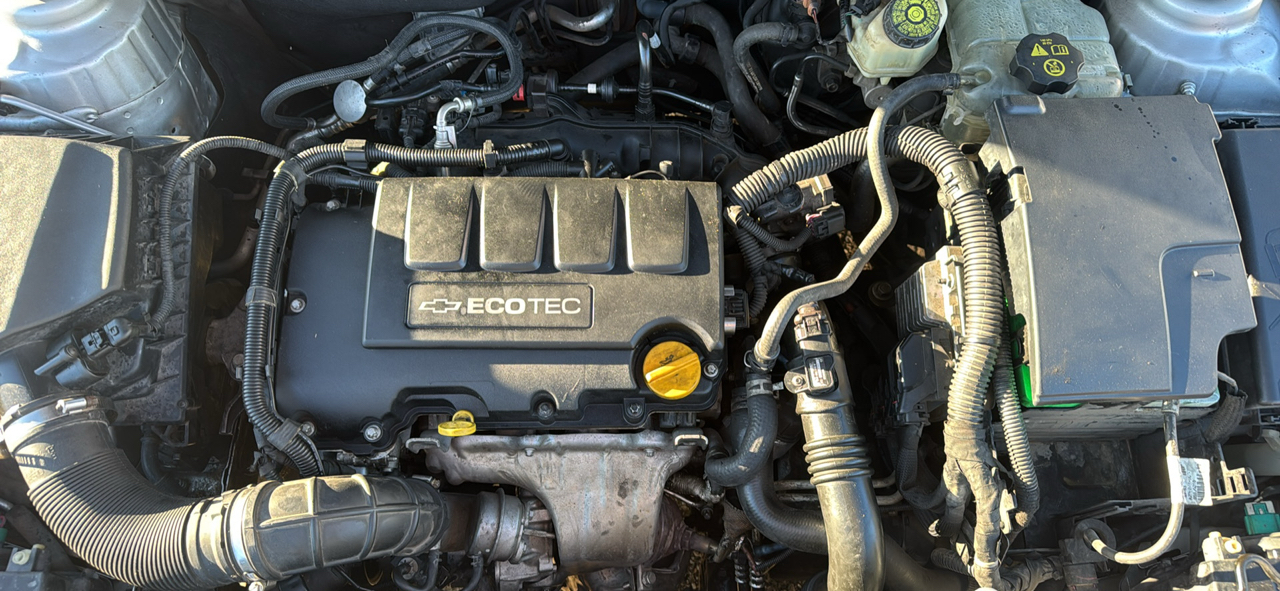 Chevrolet Cruze 4dr Sdn LT w/1LT 2011