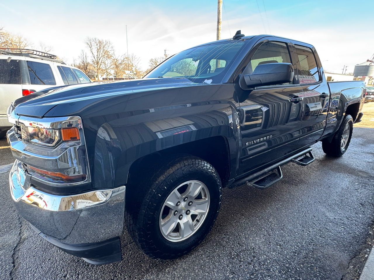 Chevrolet Silverado 1500 4WD Double Cab 143.5" LT w/1LT 2018