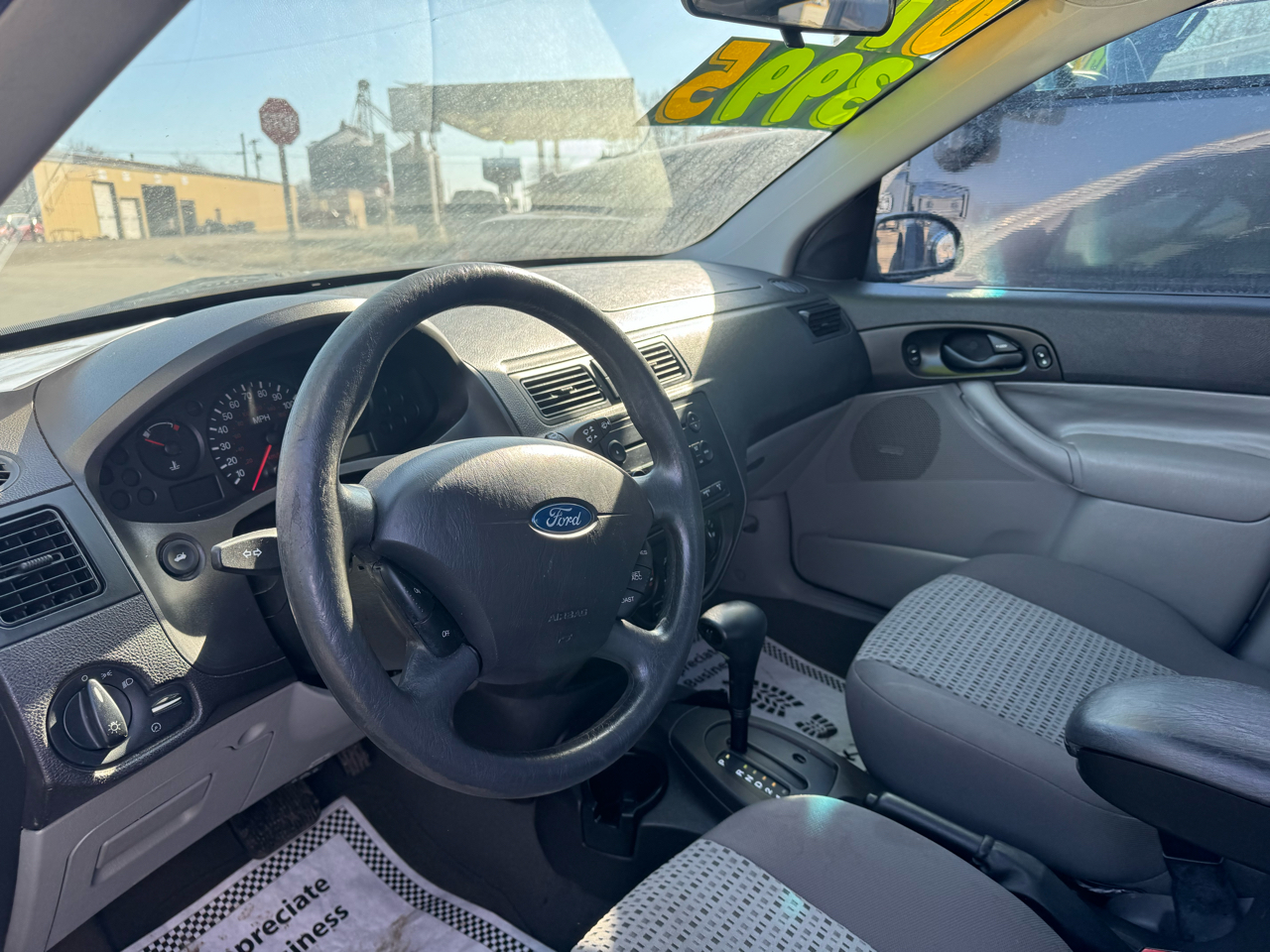 Ford Focus 4dr Sdn SES 2007